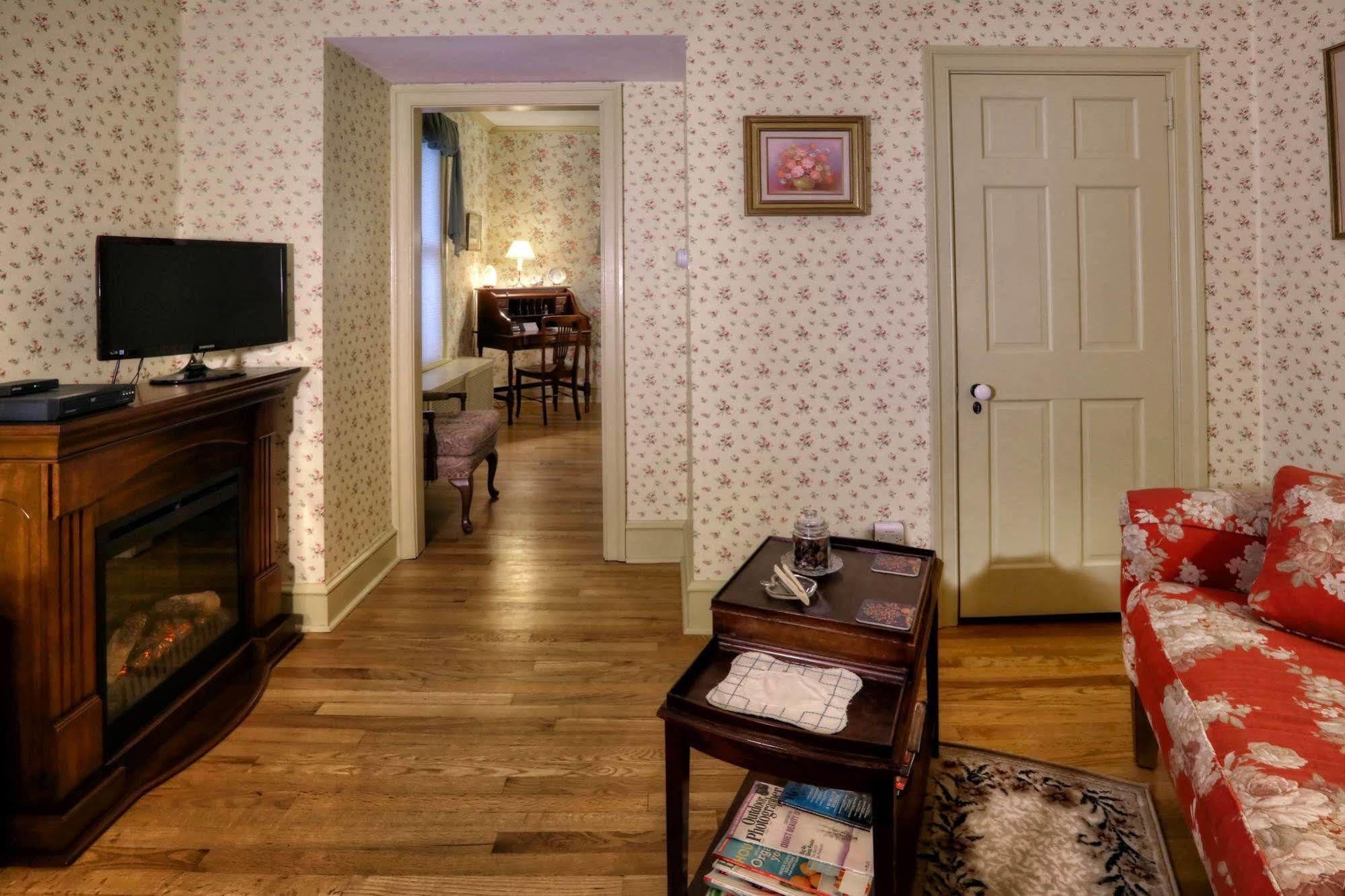 Apple Bin Inn Willow Street Bagian luar foto